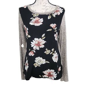 Kaileigh Women's Size Small Black Floral Mixed Material Long Sleeved Blouse